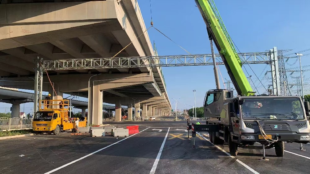 上海浦东龙门架项目